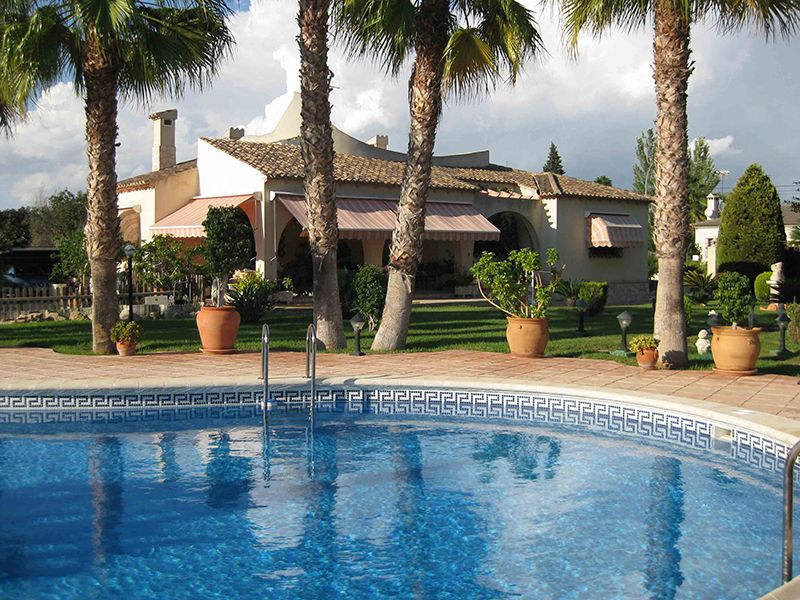 MEDITERRANEAN VILLA
