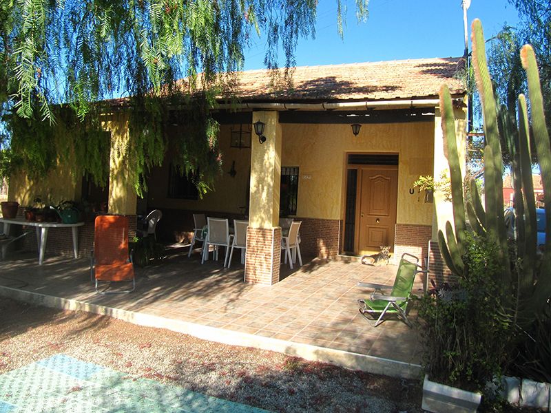 RUSTIC HOUSE